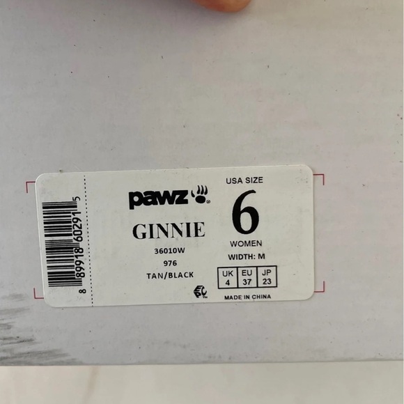 (NWT) PAWZ Women's Ginnie Cozy Warm Winter Boots, Size: 6 - Picture 7 of 16